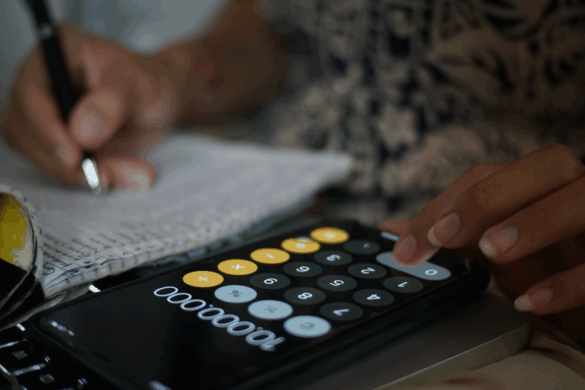 When (And Why) to Use a Cash-Pay Pharmacy Over Insurance
